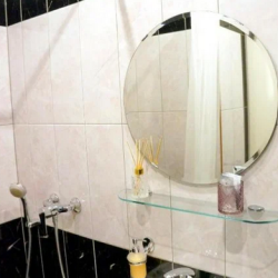 Номер стандарт с 1 двуспальной кроватью