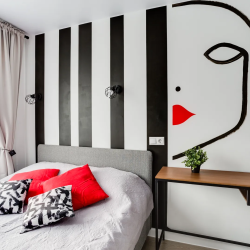 Фото Отель Home Like (Хоум Лайк) в городке -1