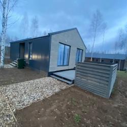 Коттедж стандарт с 2 односпальными и 1 двуспальной кроватью