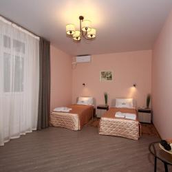 Фото Отель LondoN (Лондон)