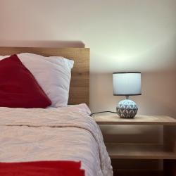 1-комнатные апартаменты улучшенные ул. Магаданская 5