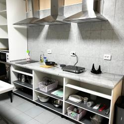 Кровать в мужском номере c 5 двухъярусными кроватями (удобства на этаже)