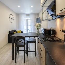 Фото Отель LovelyHome 39 на улице Сержанта Мишина 81 к 4