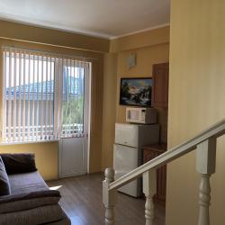 Четырехместный номер с балконом