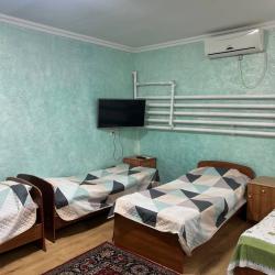 Комната стандарт с 8 односпальными кроватями