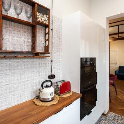 Апартаменты улучшенные Калининград, улица Сержанта Колоскова, 1а