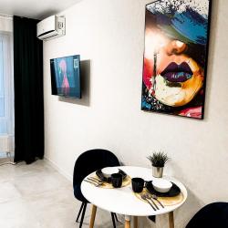 Фото Отель ЖивиТУТ на улице Партизанская 199