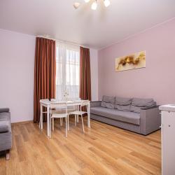 8-местные апартаменты люкс Сочи, ул. 65 лет Победы 67 с 2 односпальными кроватями