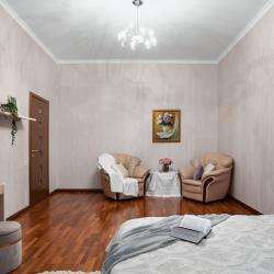 Фото Отель MyHome YourHome (МайХоум ЙоХоум) на Большом проспекте Петроградской стороны