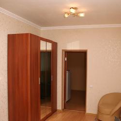 Номер стандарт с 1 двуспальной кроватью