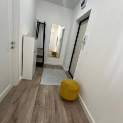 Фото Отель Стильная 1-к квартира в центре города