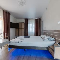 1-комнатные апартаменты студия № 10 с личной террасой !