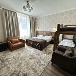 Фото Отель Петровский
