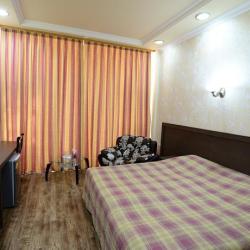 Фото Отель Yerevan Deluxe ( Делюкс)