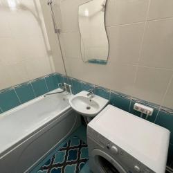 Фото Апартаменты в ЖК Академ Риверсайд на улице Братьев Кашириных 117