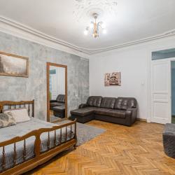 Фото Апартаменты на улице Лизы Чайкиной