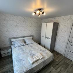 Фото Апартаменты на проспекте Николая Ермакова