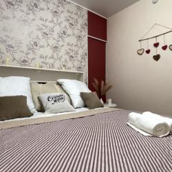 Фото Апартаменты на улице Михаила Петрова