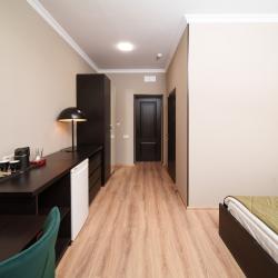 Номер стандарт с 1 двуспальной кроватью