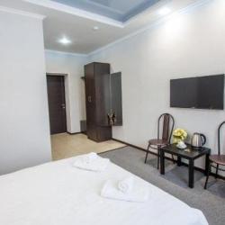 Фото Отель Кристалл