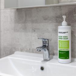 Фото Апартаменты на улице Николая Баженова 1