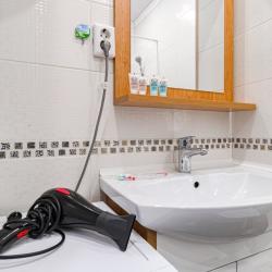 Фото Отель Вершина-ПВ на улице Камзина 41/3