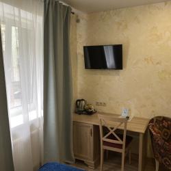Номер стандарт с 2 односпальными кроватями (с завтраком)