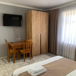 Фото Отель All Seasons (Олл Сизонз)