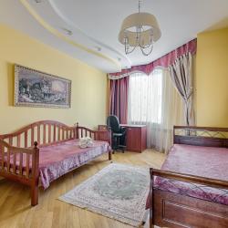 Фото Апартаменты на улице Ленинградская 49