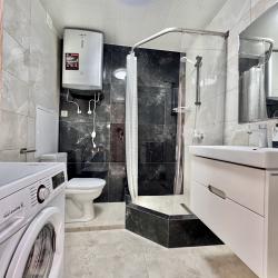 Фото Апартаменты на улице Кутаисская 1