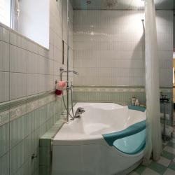 Фото Отель Коттедж на 4-м Ярославском переулке 8