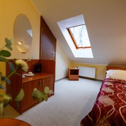 Номер стандарт с 1 односпальной кроватью (мансарда)