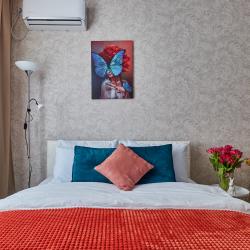 Фото Апартаменты на улице Просвещения 10к2