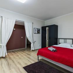 Фото Отель MaxRealty24 на улице Коштоянца 39