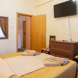 2-комнатный номер люкс с 1 двуспальной кроватью (Корпус 2)