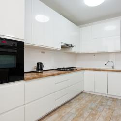 Фото Апартаменты СуткиРу на улице Кленовая Роща 8