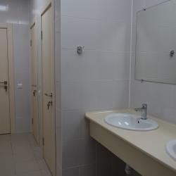 Номер эконом с 1 двуспальной кроватью
