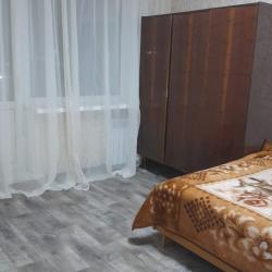 Фото Апартаменты на улице Комсомольская 183