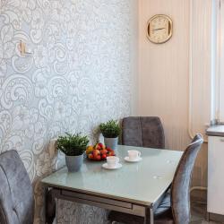 Фото Апартаменты на улице Мариупольская 16