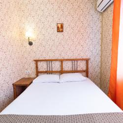 Номер стандарт улучшенный с 1 двуспальной кроватью