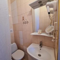 Номер стандарт улучшенный с 1 двуспальной кроватью