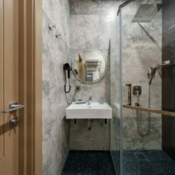 Номер стандарт с 2 односпальными кроватями (без окна)