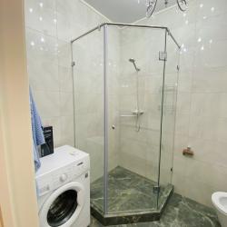 Фото Апартаменты на улице М. Халилова 22