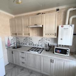 Фото Апартаменты на улице Орджоникидзе, 88к3