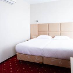 Амакс Премьер Отель — d2c9d9d759e1fd2d96170421c7995e70