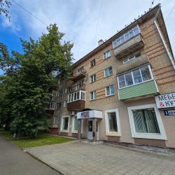 Фото Апартаменты АН Борисов на улице Курчатова 1