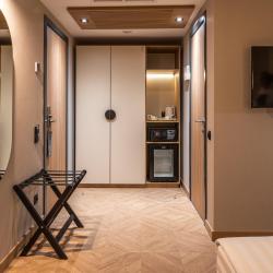 Фото Бутик-отель (бывш. Лада)