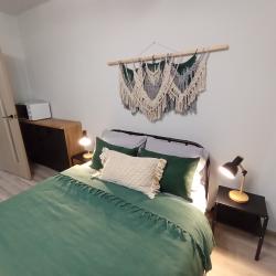 Фото Апартаменты на улице Ординская 10к2