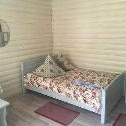 Комната эконом семейный с 1 двуспальной кроватью и 1 двухъярусной кроватью (общие удобства)