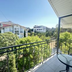 4-местный 1-комнатный номер комфорт улучшенный с 2 односпальными кроватями